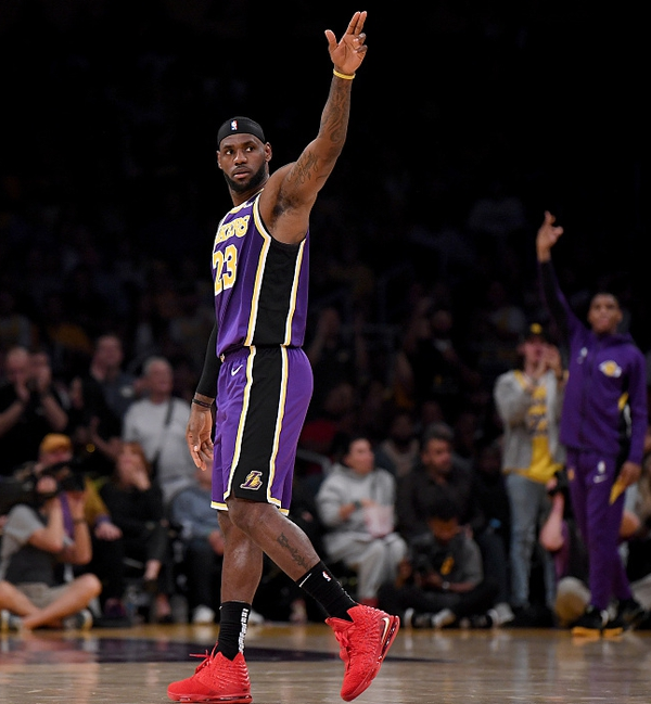 米兰并未陷 米兰并未陷